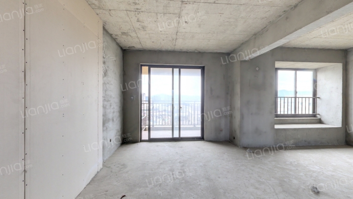 正荣悦澜山二手房实景图