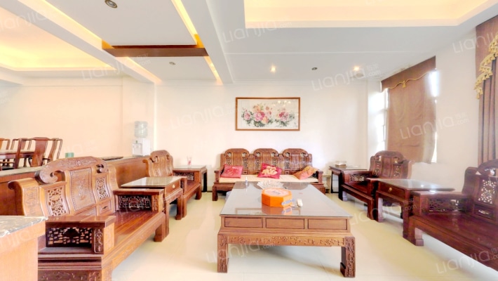 广悦轩泊爵二手房实景图