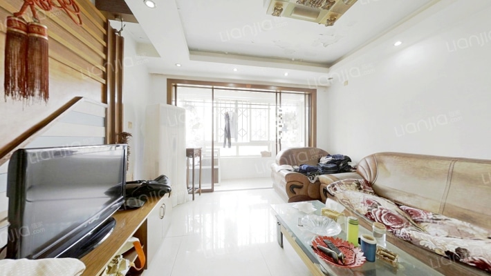 富强新苑一区二手房实景图