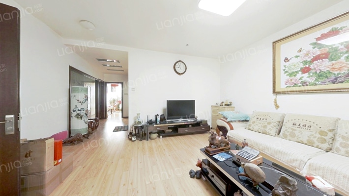 蓝天国际大厦二手房实景图