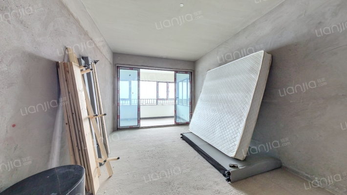 珠江城天悦江湾二期二手房实景图