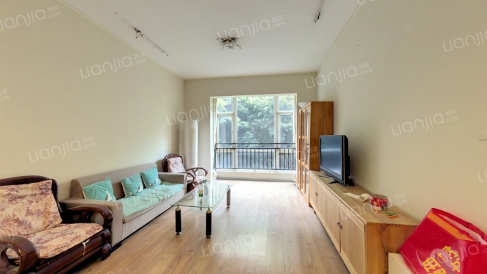 江南岸二手房实景图