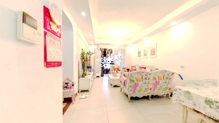 保利香槟花园A区二手房实景图