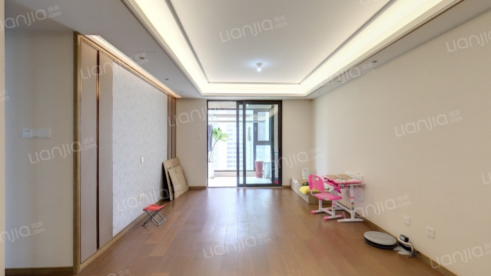 华润国际社区C区二手房实景图