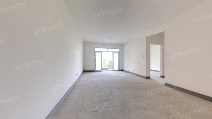 隆鑫花漾汇二手房实景图