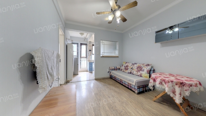 伊顿公馆东区二手房实景图