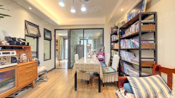 尊域·嘉二手房实景图