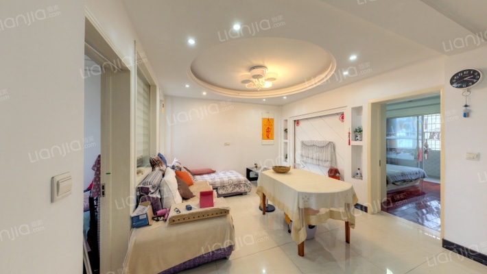 崇邱小区二手房实景图