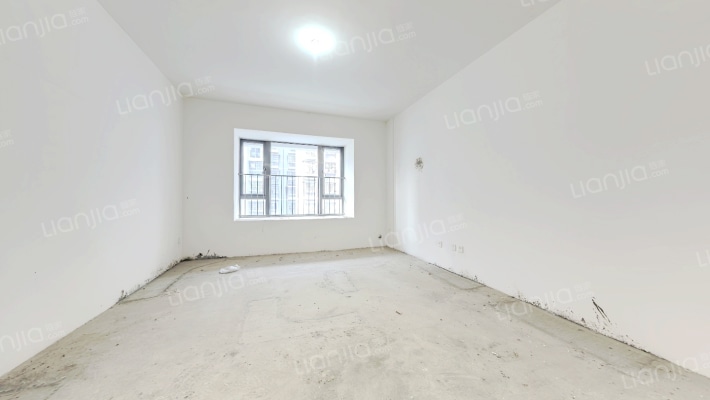 新力翡翠湾二手房实景图