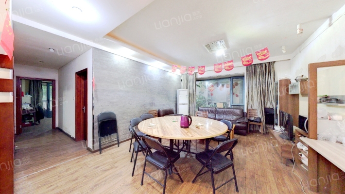 东苑B区二手房实景图