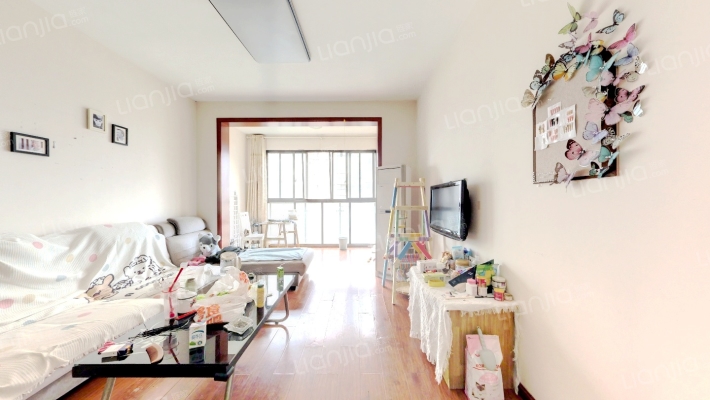 晶宝维吉尼亚二手房实景图