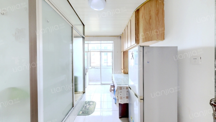 泰山小区二手房实景图