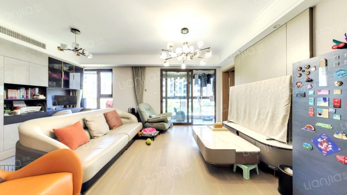 大华锦绣四季二手房实景图