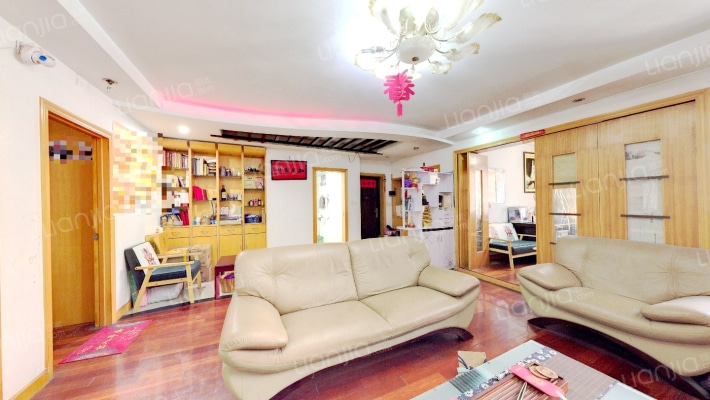 彩虹新村二手房实景图