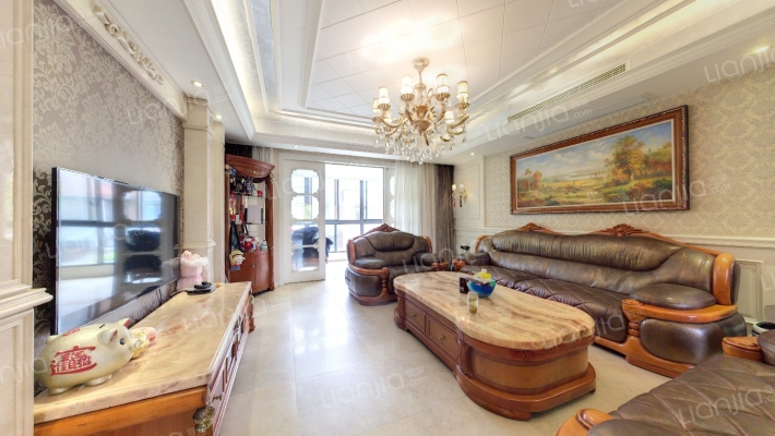 美兰湖岭域二手房实景图