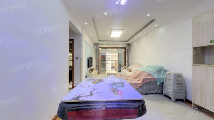 新成佳苑B区二手房实景图