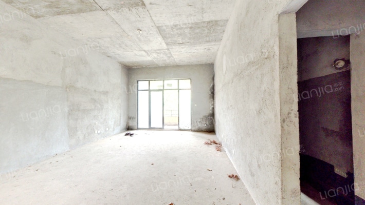 深业堤亚纳湾二期二手房实景图