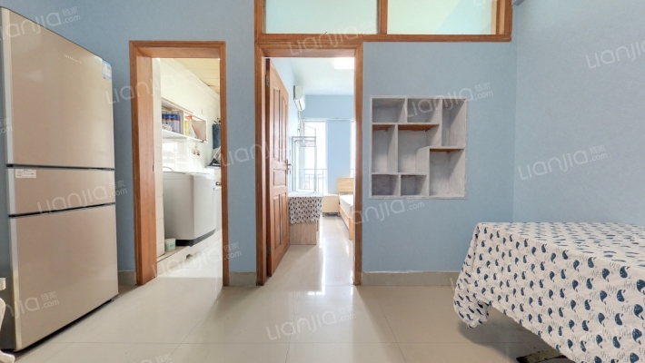 金巴黎二手房实景图