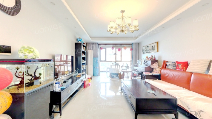 万科龙湖紫郡二手房实景图