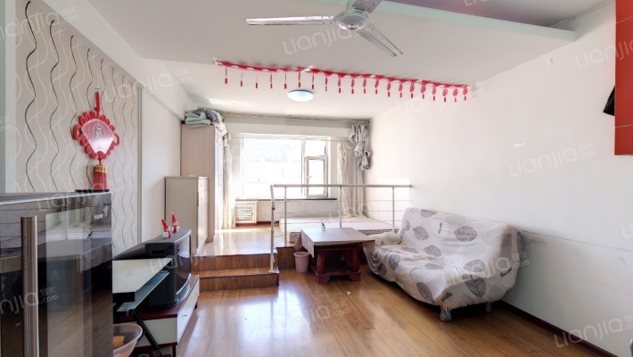 科贸公寓二手房实景图