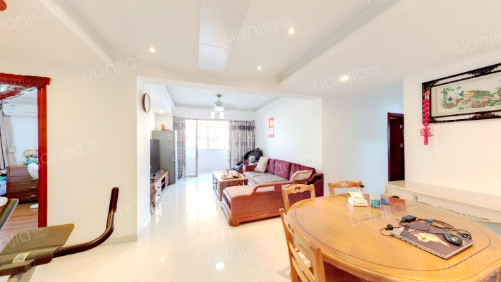 凤凰公寓二手房实景图