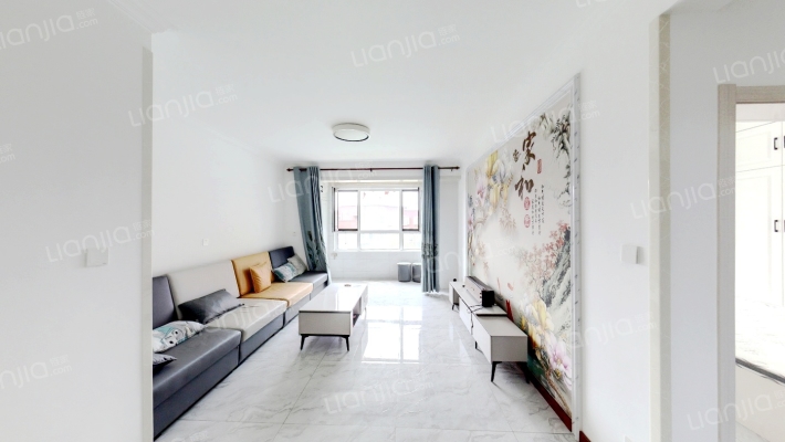 翡翠花庭二手房实景图