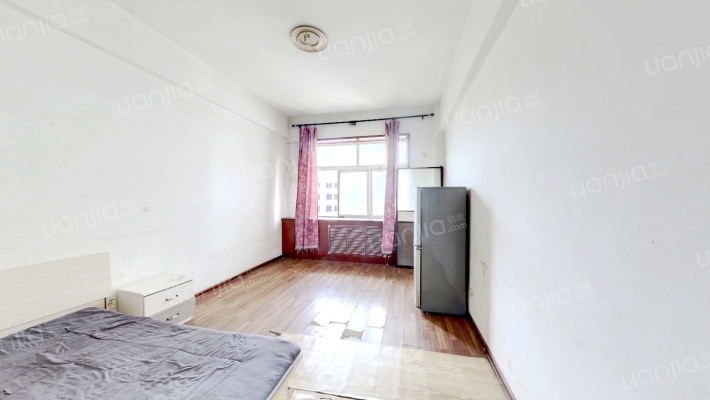 世格公寓二手房实景图