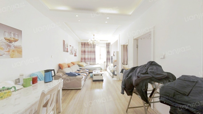 滨港水岸逸江湾二手房实景图