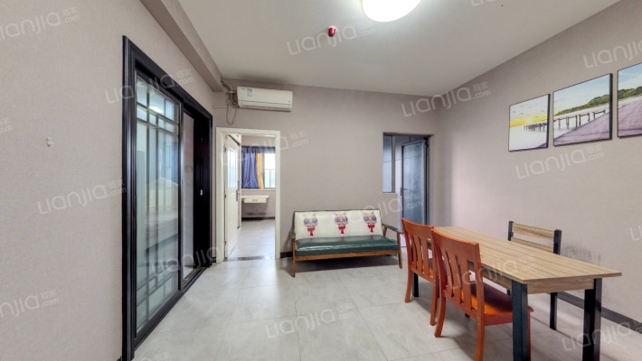 长房八方里二手房实景图