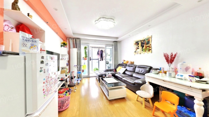 名庭花苑二手房实景图