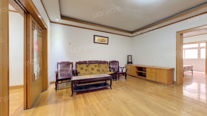 浦东路4号二手房实景图