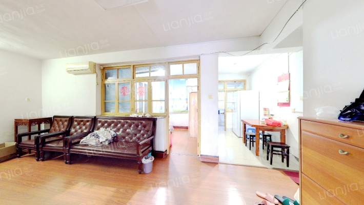 对湖新村二手房实景图