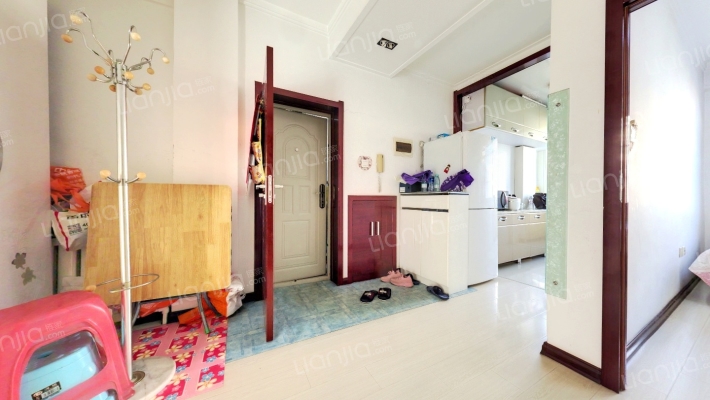 绣工小区二手房实景图