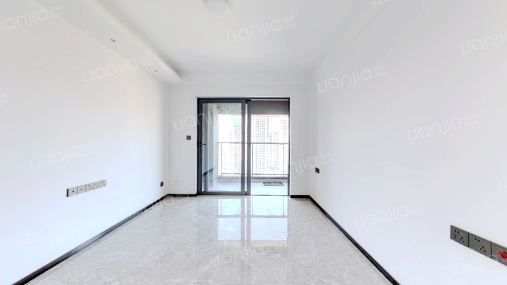 旭辉恒基铂仕湾二手房实景图