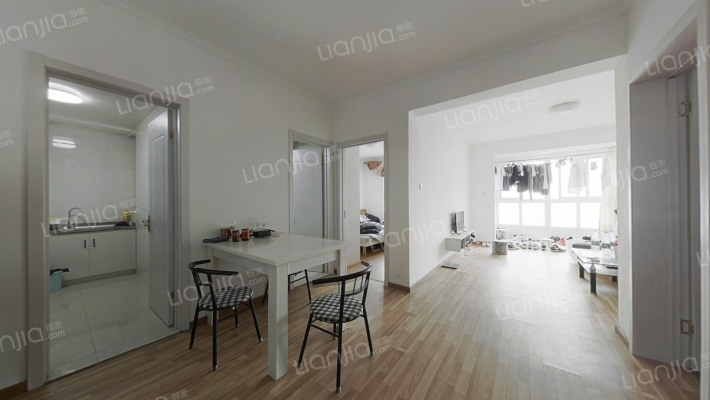 中央美地二手房实景图