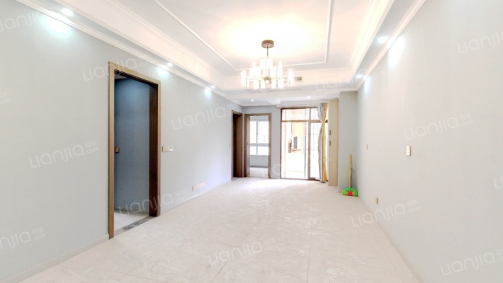 奥园越时代C区二手房实景图