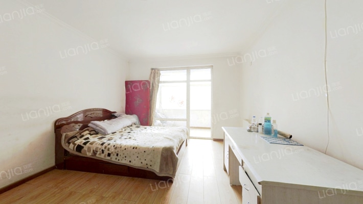 旗凯丽园二手房实景图