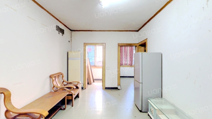 成华街2号二手房实景图