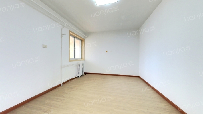 保健路4号院二手房实景图