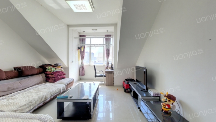 银亿德郡二手房实景图