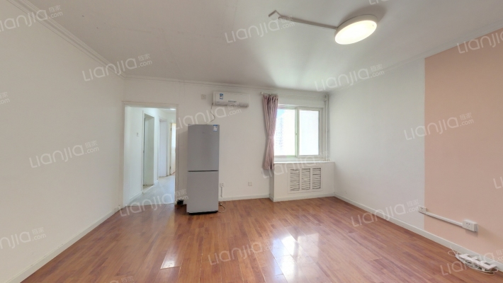 世安家园二手房实景图