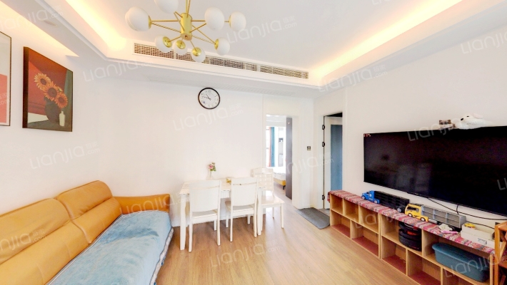 飘鹰富春江花苑二手房实景图