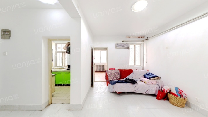 纬四路9号院二手房实景图