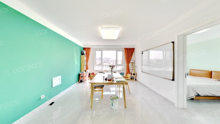 远洋戛纳小镇二期二手房实景图