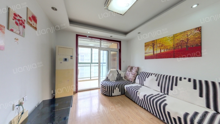 七彩星城二手房实景图