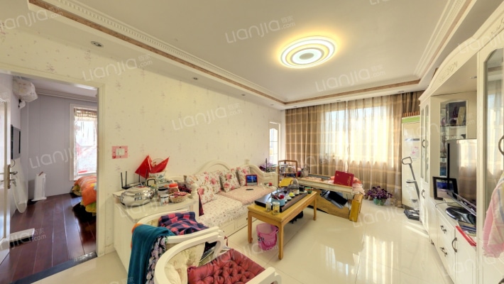 派舍提香二手房实景图