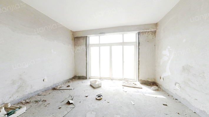 怡翠山庄二手房实景图