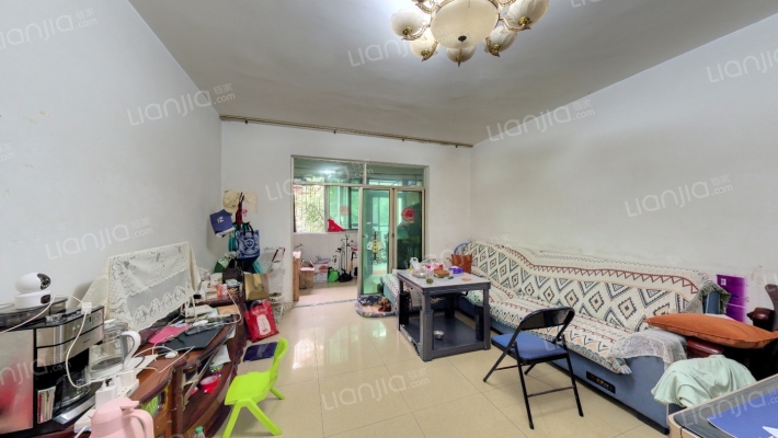 塔西南石油小区二手房实景图