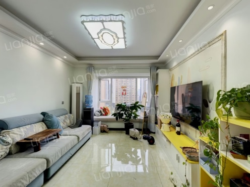 整租·鑫苑鑫都汇 3室1厅 南