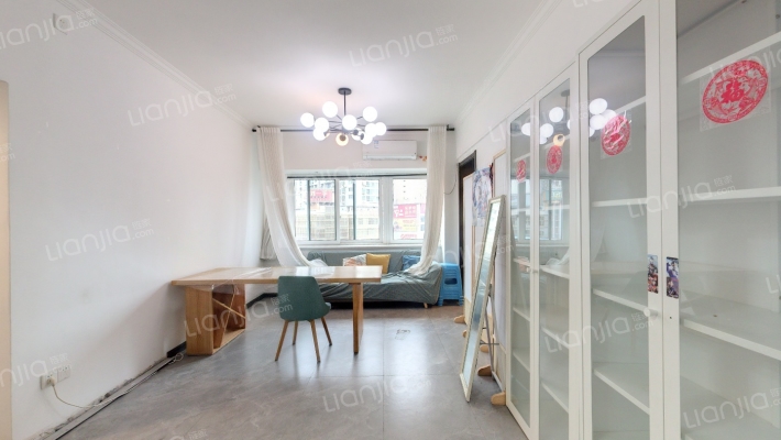 时代星空二手房实景图